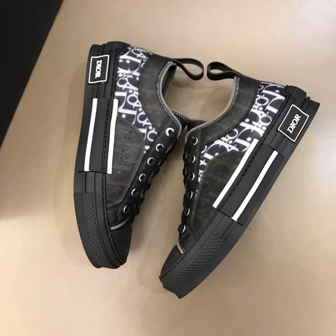 DIOR "B23" LOW-TOP DIOR OBLIQUE SNEAKER