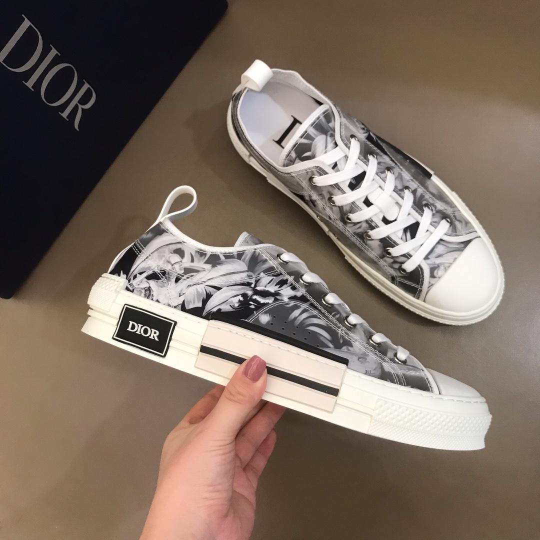 DIOR LOW-TOP SNEAKER