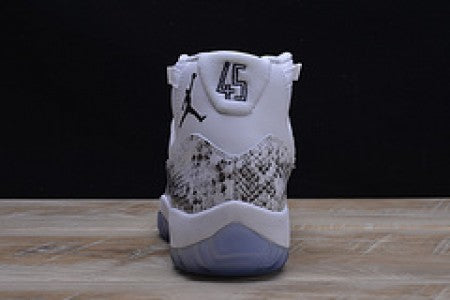 AIR JORDAN 11 RETRO "PREM HC"