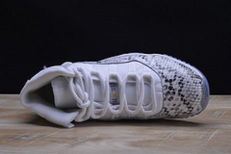 AIR JORDAN 11 RETRO "PREM HC"