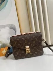 LOUIS VUITTON 25 X 19 X 9CM CRAFT POCHETTE METIS